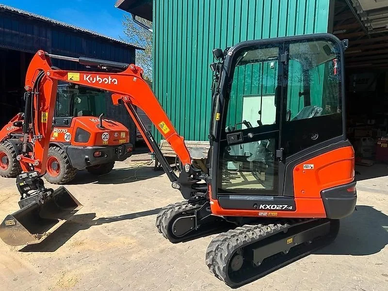 Mini pelle Kubota KX027-4 diesel 2,59T – cabine