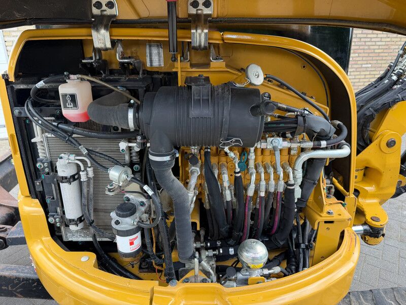 Mini-pelle Caterpillar 303.5E CR diesel 3,58T – 2017 – 3 948 h – 3 godets et grappin – Image 7