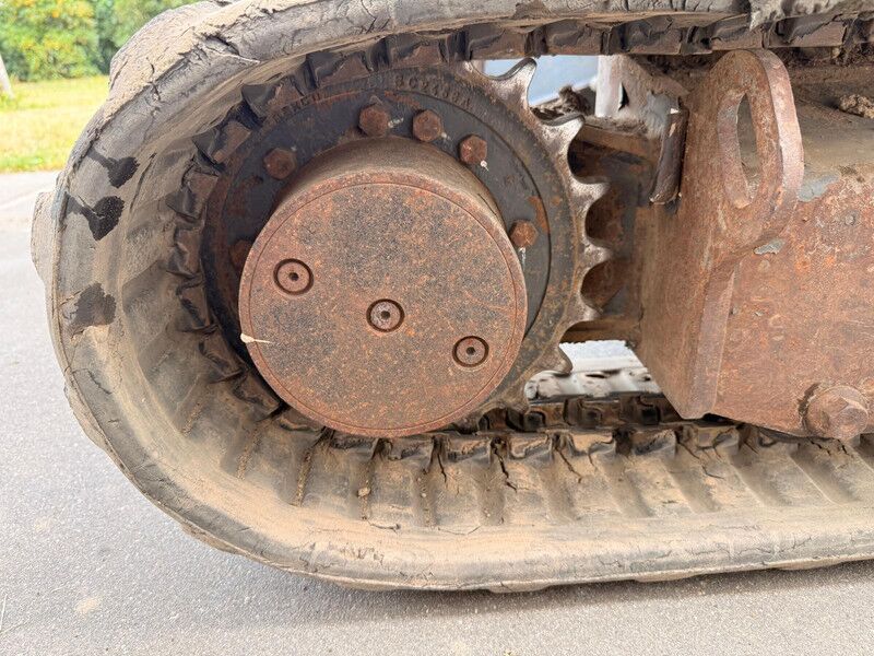 Mini-pelle Bobcat E35z diesel 2019 – 1 599 h – 3 499 kg – 3 godets – Image 10