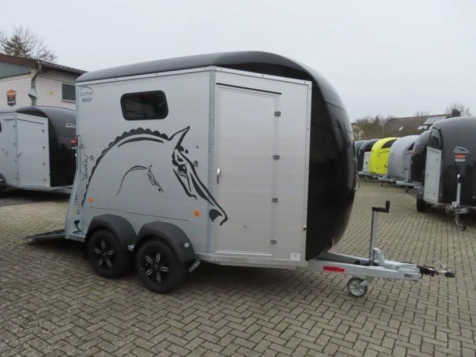 Van chevaux Böckmann Portax SKA 2 places – PTAC 2 400 kg – Charge utile 1 478 kg – Aluminium – Image 13