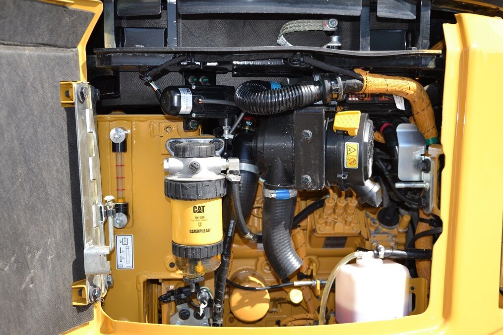 Mini-pelle Cat 301.8 diesel 2T – 2021 – 1 900 h – 3 godets – BTP – Image 5