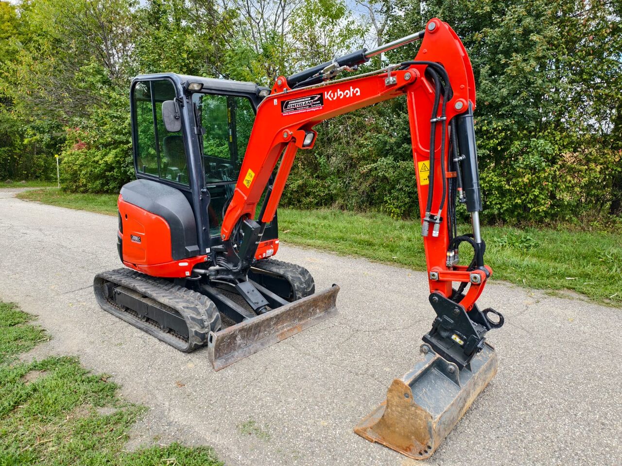 Mini-pelle Kubota U27-4 HI 2024 – 2 665 kg, 920 h, Powertilt et 3 godets – Image 21