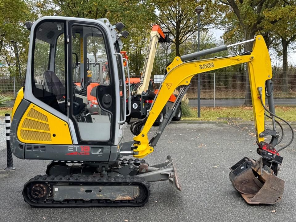 Mini-pelle Wacker Neuson ET18 VDS 2013 – 2 395 h – 13,2 kW – Attache rapide – 3 godets – Image 21