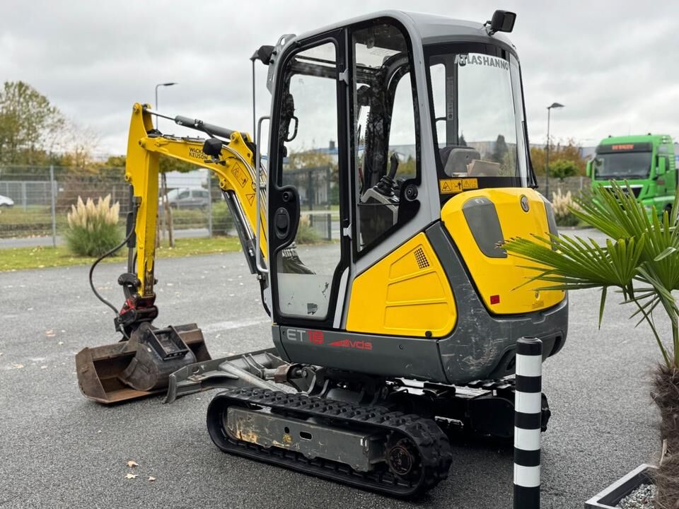 Mini-pelle Wacker Neuson ET18 VDS 2013 – 2 395 h – 13,2 kW – Attache rapide – 3 godets – Image 18