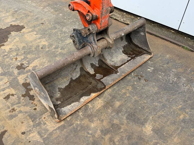 Mini-pelle Kubota U17-3 2022 – 1,12T, 776 h, voie variable hydraulique – Image 6
