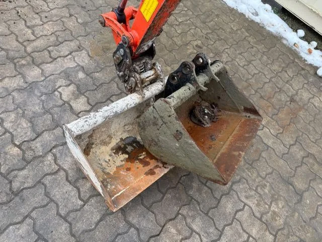Mini-pelle Kubota KX016-4 diesel 1 615 kg – 2019 – 957 h – Cabine équipée – Image 9