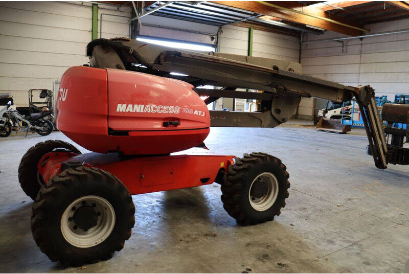 Nacelle articulée diesel Manitou 180 ATJ – Hauteur de travail 18 m, charge 230 kg – Image 17