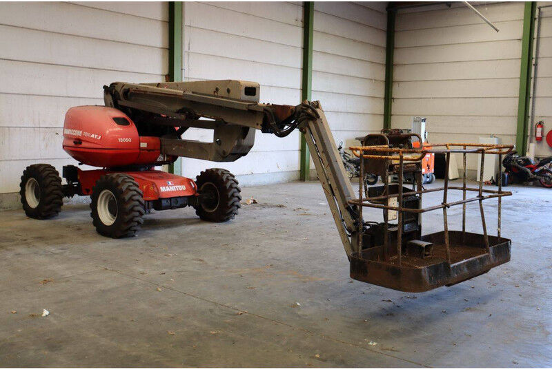 Nacelle articulée diesel Manitou 180 ATJ – Hauteur de travail 18 m, charge 230 kg – Image 16