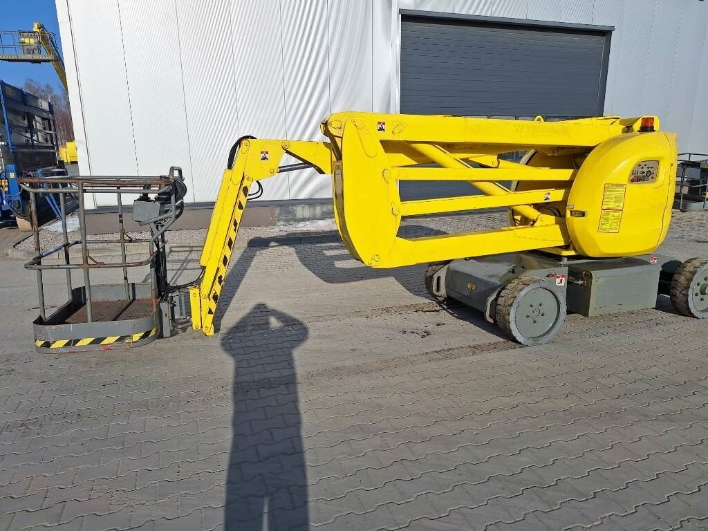 Nacelle articulée électrique Manitou 150 AET JC – Hauteur de travail 15,4 m, 230 kg – Image 9