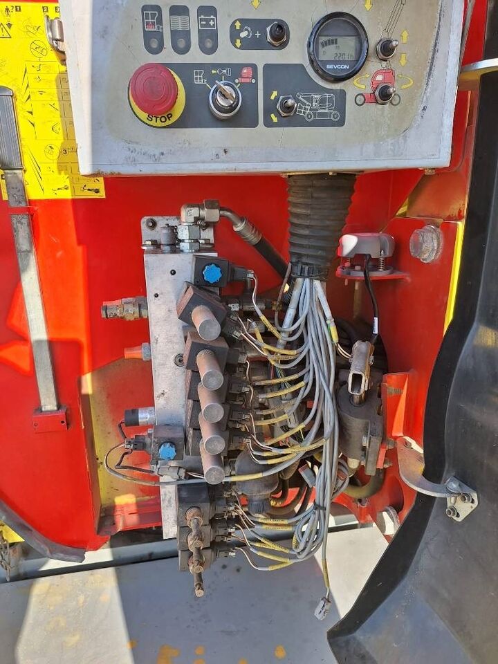 Nacelle articulée électrique Manitou 150 AET JC – Hauteur de travail 15,4 m, 230 kg – Image 7