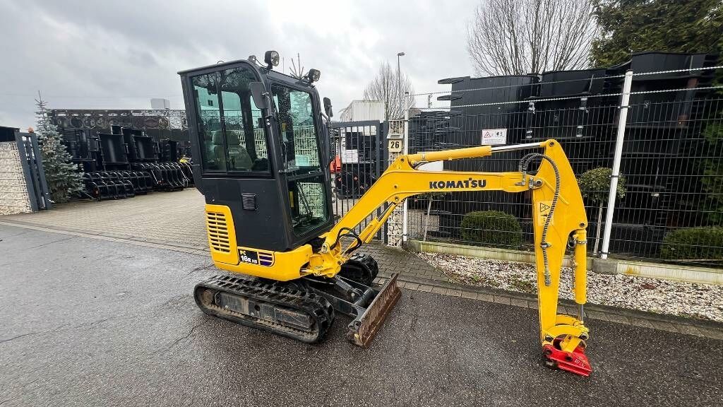 Mini-pelle Komatsu PC16R-3HS Diesel 2019 – 1 770 kg, 1 384 h, 3 godets