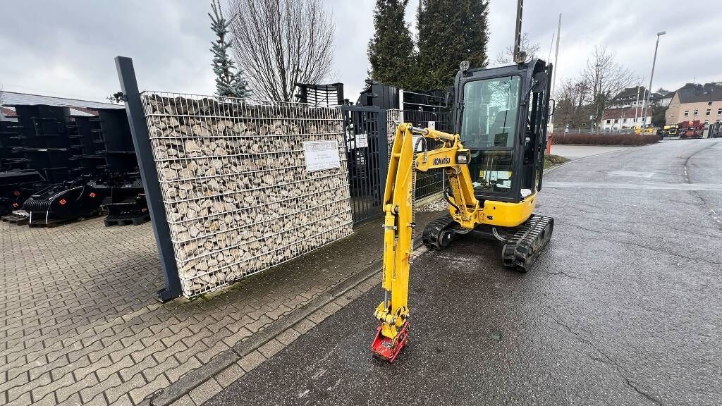 Mini-pelle Komatsu PC16R-3HS Diesel 2019 – 1 770 kg, 1 384 h, 3 godets – Image 5