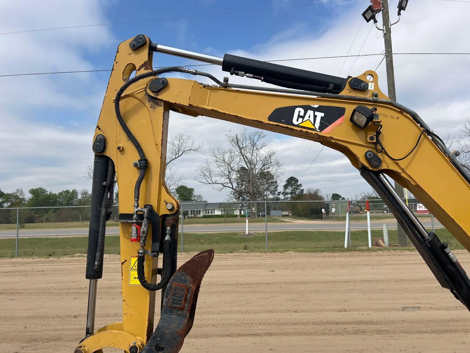 CATERPILLAR 303.5E2 CR – Mini-Pelle 3,5 T Diesel – Attache Rapide – Construction – Image 8