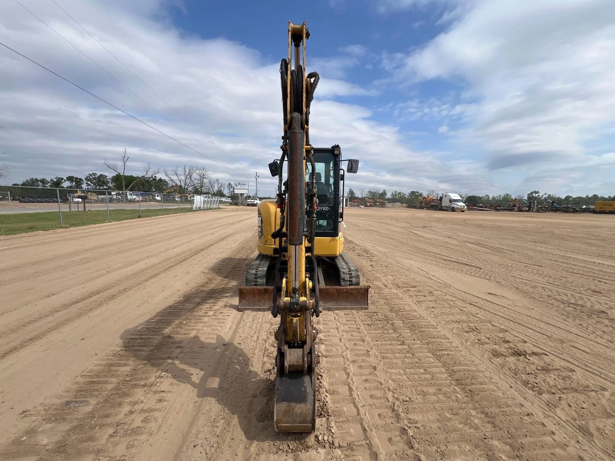 CATERPILLAR 303.5E2 CR – Mini-Pelle 3,5 T Diesel – Attache Rapide – Construction – Image 3